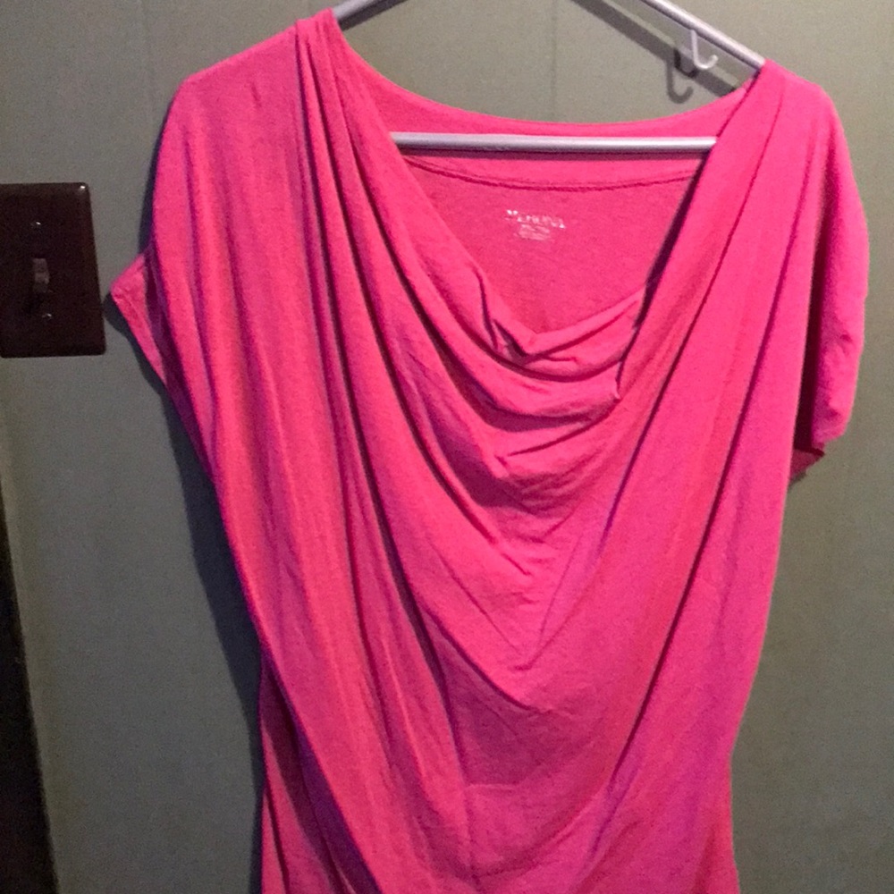 Pretty hot pink top